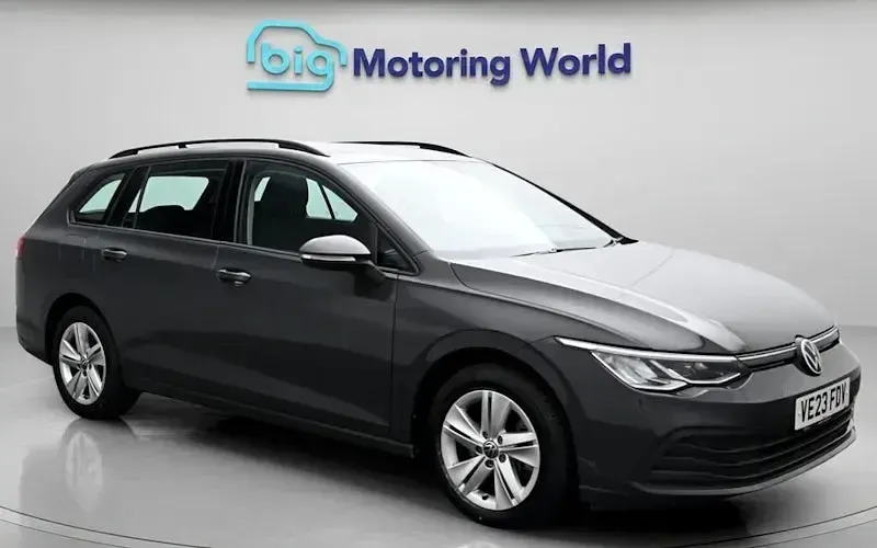 Used VW Golf VIII S 116 HP (85 kW) 2023 Estate