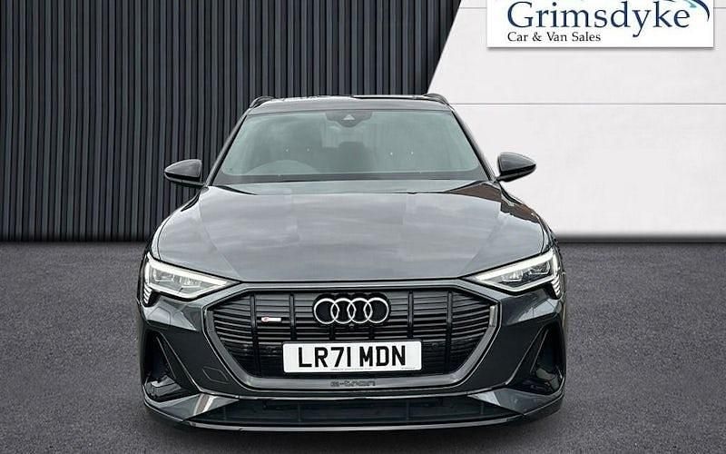 Used Audi e-tron Black Edition 230 kW (313 HP) 2021 Grey SUV