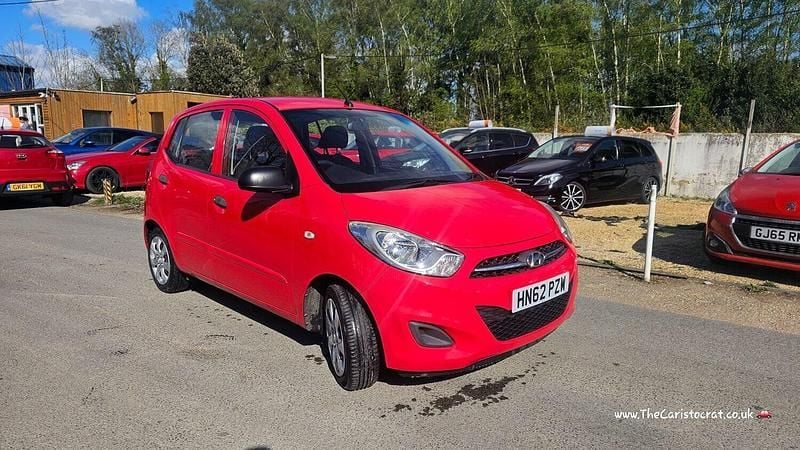 Red Used 2012 Hyundai i10 Classic Hatchback | £2,695 (Fair price) - Image 1/4