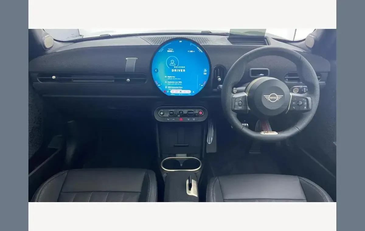 New Mini John Cooper Works 228 HP (167 kW) 2026 Black Hatchback