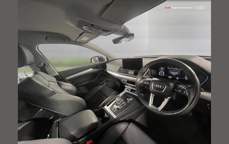 Used Audi Q5 Sport 261 HP (191 kW) 2022 Black SUV