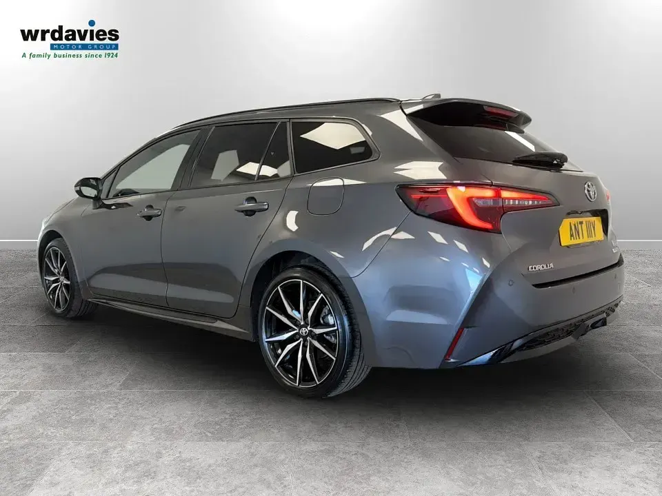 Używany Toyota Corolla Sport 2024 Szary Kombi