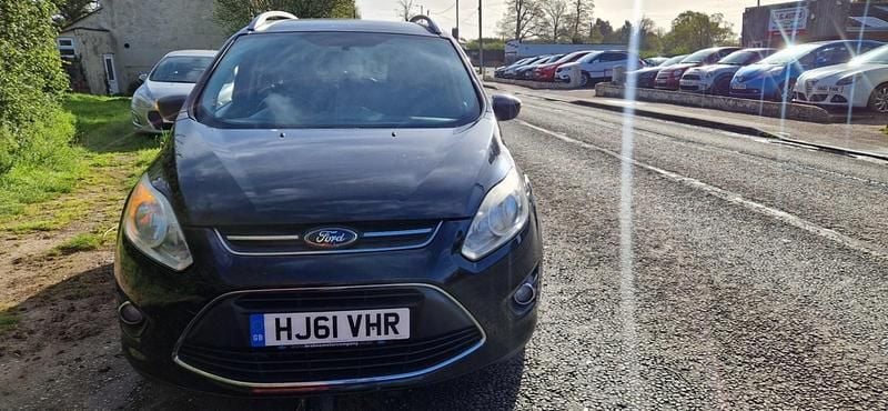 Used Ford Grand C-Max Zetec 115 HP (84 kW) 2011 Black MPV