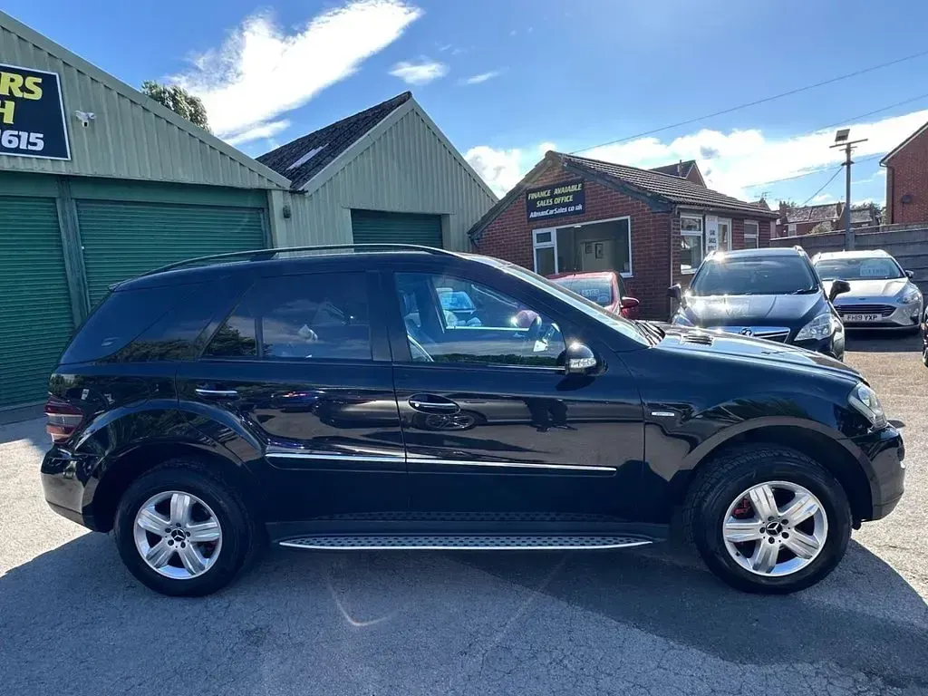 Used Mercedes ML320 AMG Edition 1 2009 Black SUV