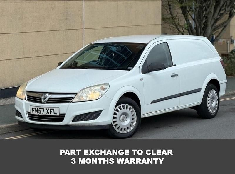 Used Vauxhall Astra Club 2007 White Van