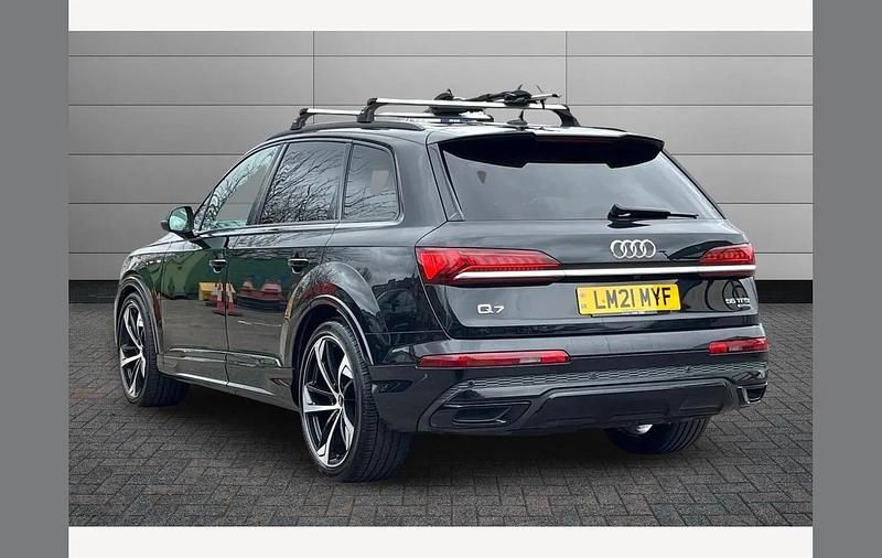Used Audi Q7 Black Edition 340 HP (250 kW) 2021 Black SUV