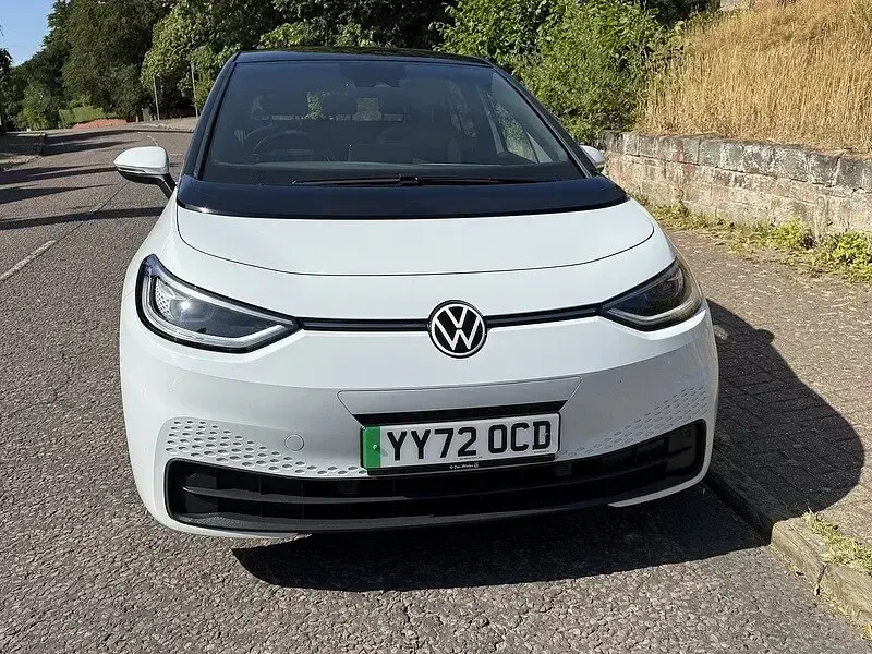 Used VW ID.3 Pro Performance 150 kW (204 HP) 2022 White Hatchback