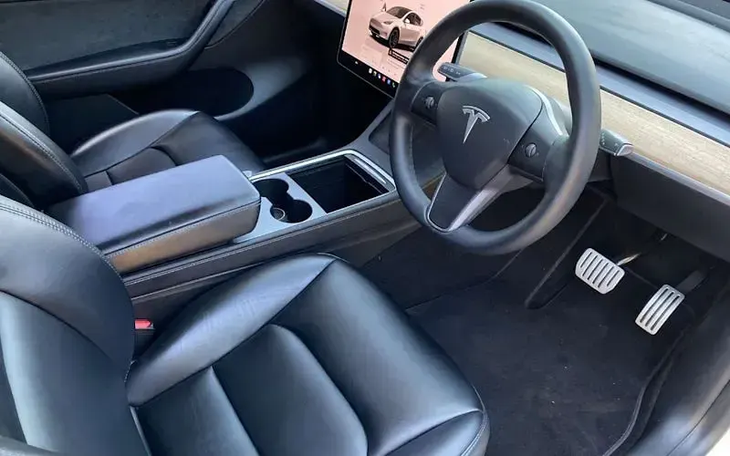 Used Tesla Model Y Performance 317 kW (432 HP) 2024 SUV