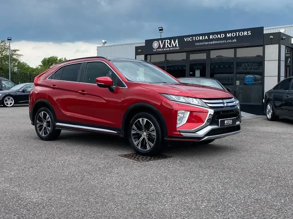 Used Mitsubishi Eclipse Edition 163 HP (119 kW) 2018 Red Hatchback