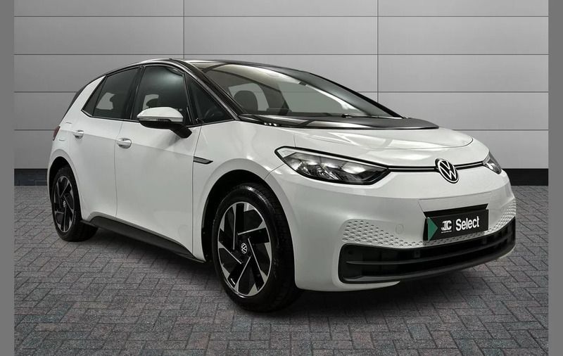 White Used 2022 VW ID.3 Pure Hatchback | £14,750 (Good price) - Image 1/4