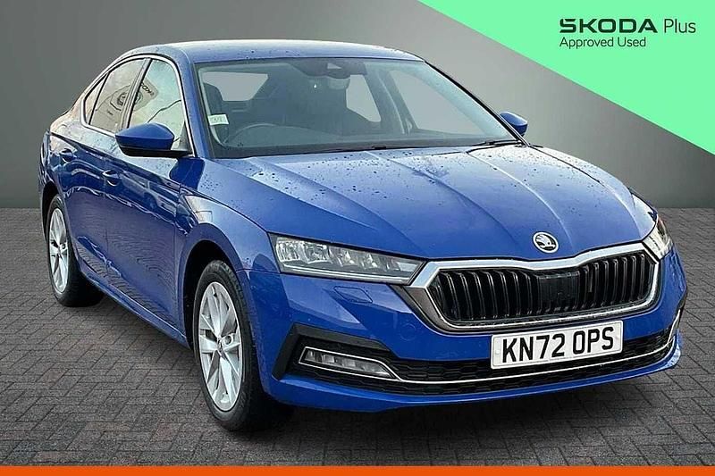 Used Skoda Octavia SE L 110 HP (80 kW) 2022 Energy blue Hatchback