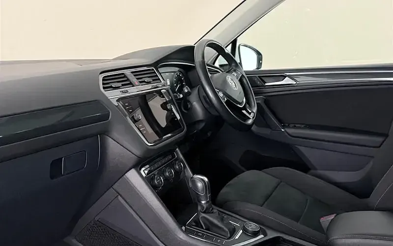 Used VW Tiguan SEL 150 HP (110 kW) 2020 SUV