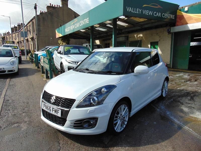 Used Suzuki Swift Sport 136 HP (100 kW) 2016 White Hatchback