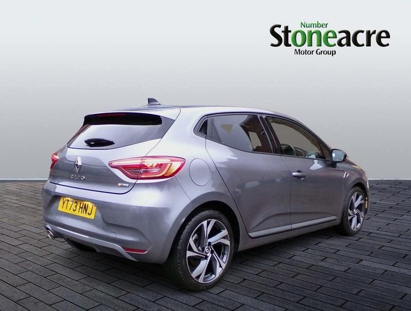 Used Renault Clio V RS Line 90 HP (66 kW) 2023 Grey Hatchback