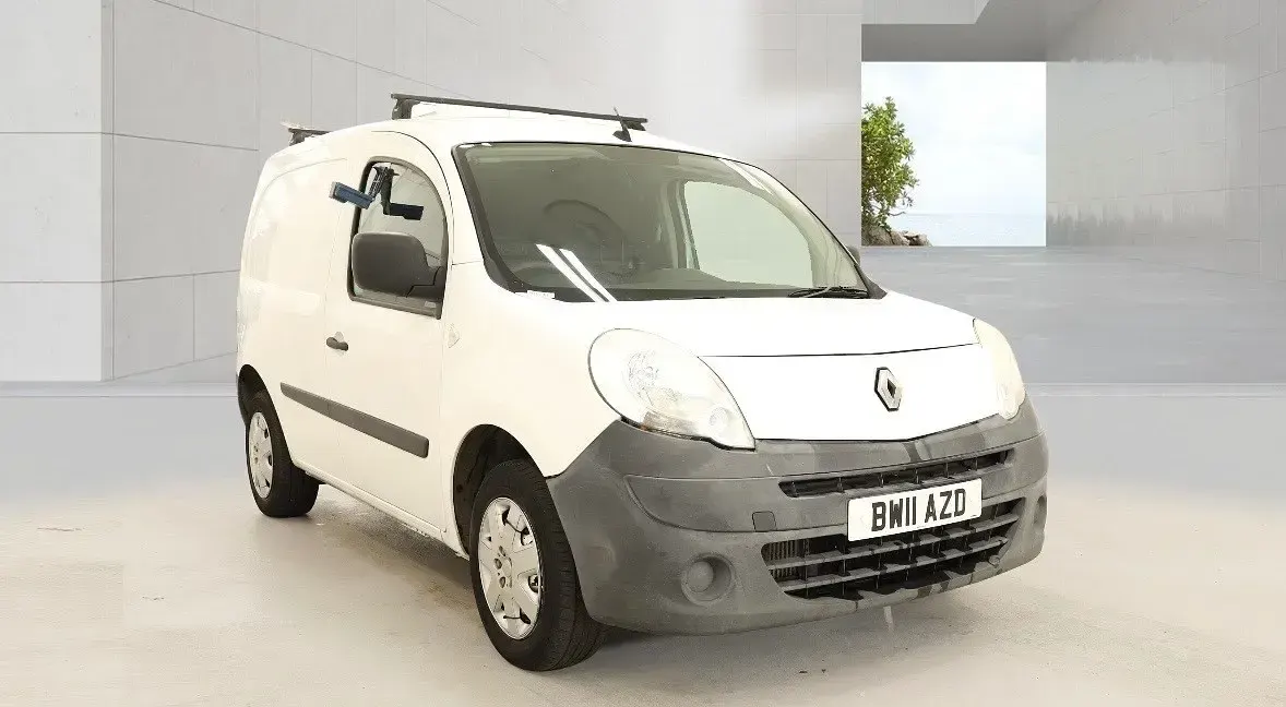 Usado Renault Kangoo 2011 Branco Monovolume