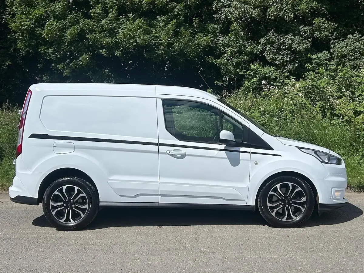 Used Ford Transit Connect Sport 100 HP (73 kW) 2023 White MPV