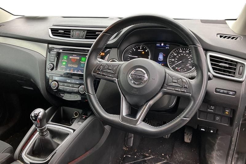 Used Nissan Qashqai N-Connecta 150 HP (110 kW) 2019 Black SUV