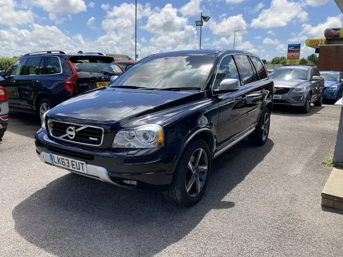 Used Volvo XC90 R-Design 200 HP (147 kW) 2013 Black SUV