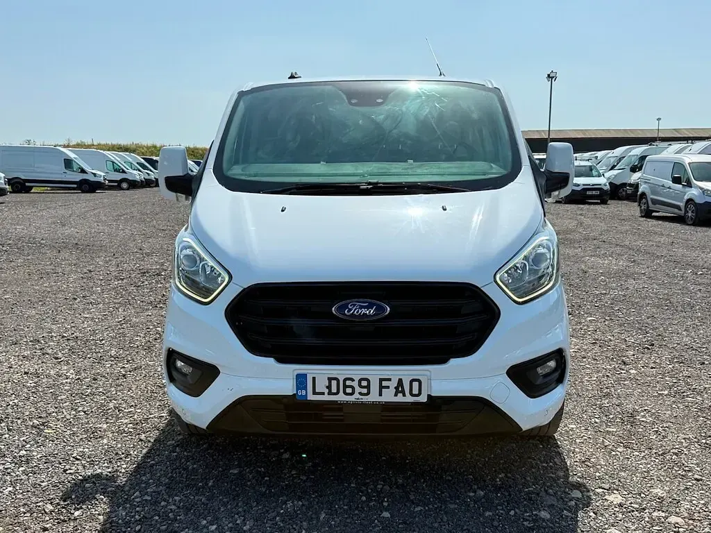 Used Ford Transit Custom Trend 2020 White Van