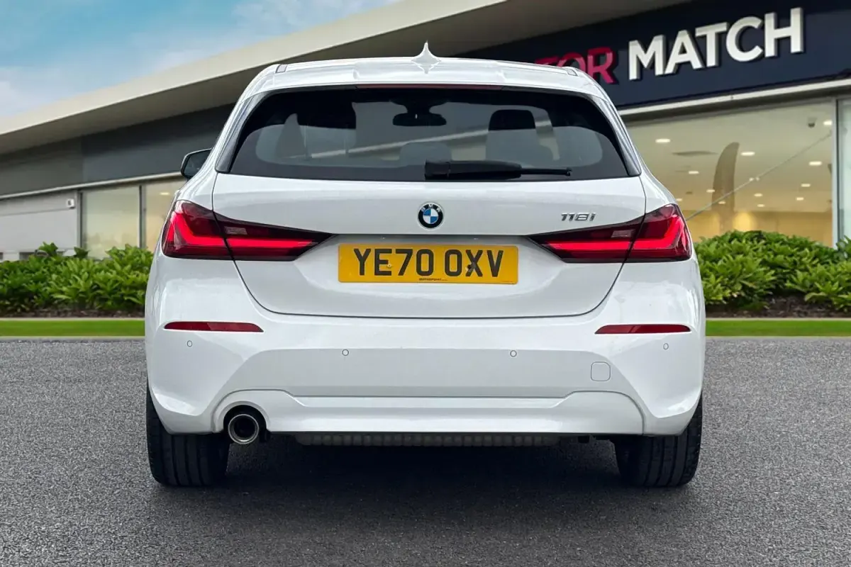 Used BMW 118 2020 White Hatchback