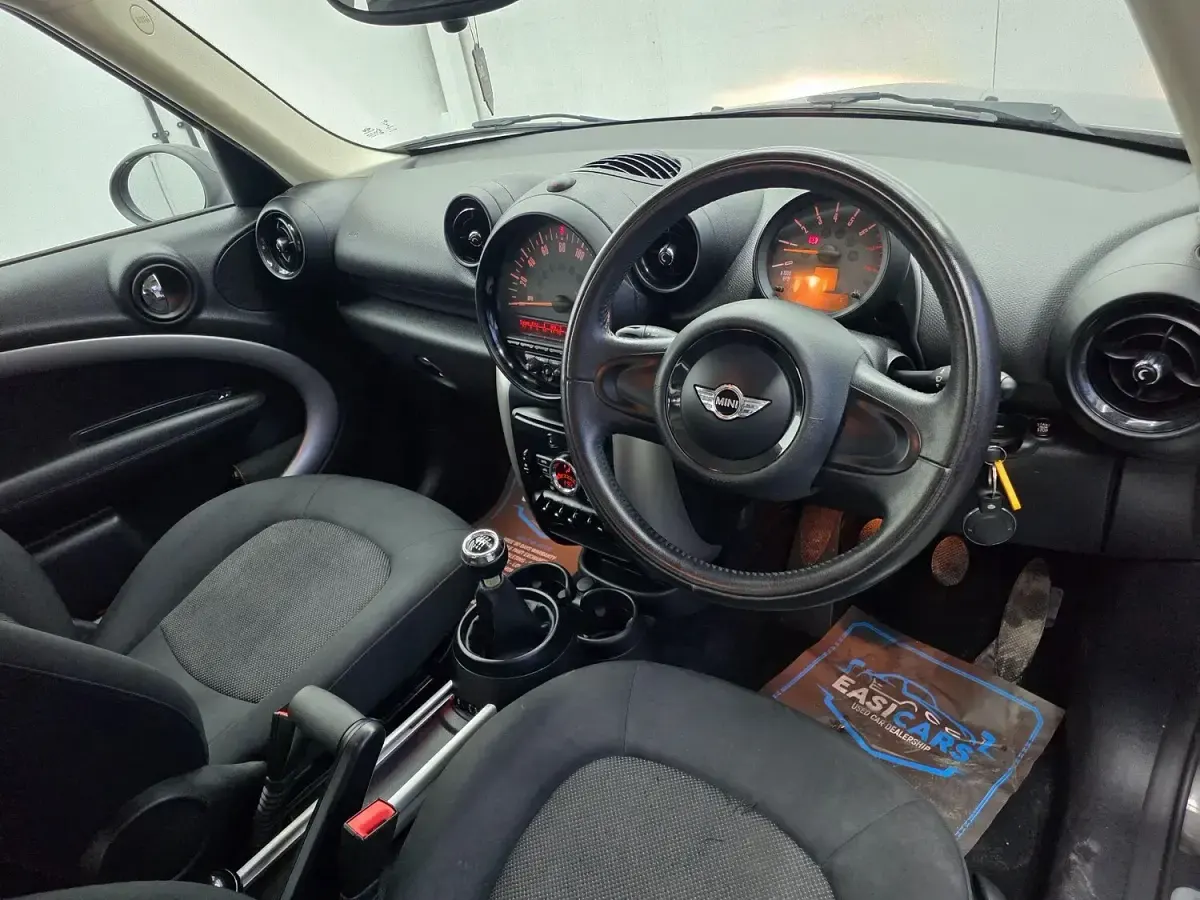 Used Mini ONE 98 HP (72 kW) 2015 Grey Hatchback