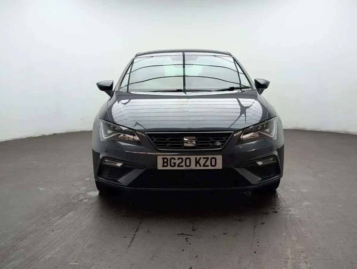 Used Seat Leon Black Edition 130 HP (95 kW) 2020 Grey Hatchback