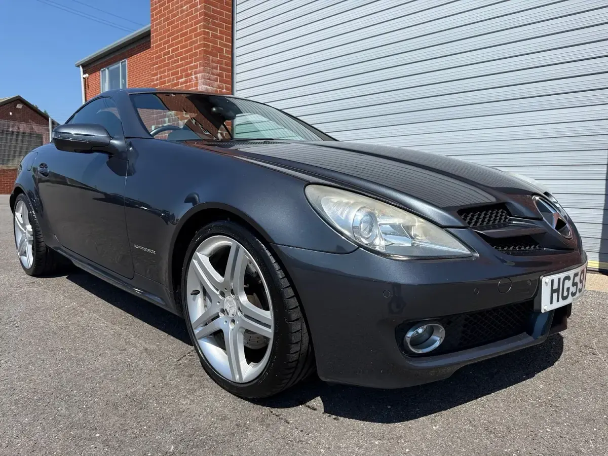 Used Mercedes SLK200 2009 Grey Cabriolet