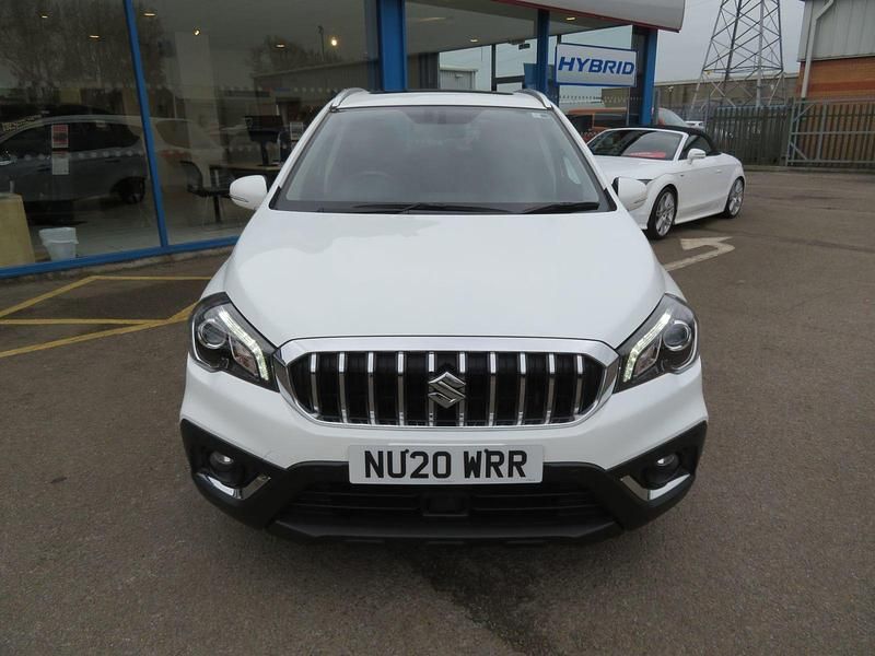Used Suzuki SX4 SZ5 2020 White Hatchback