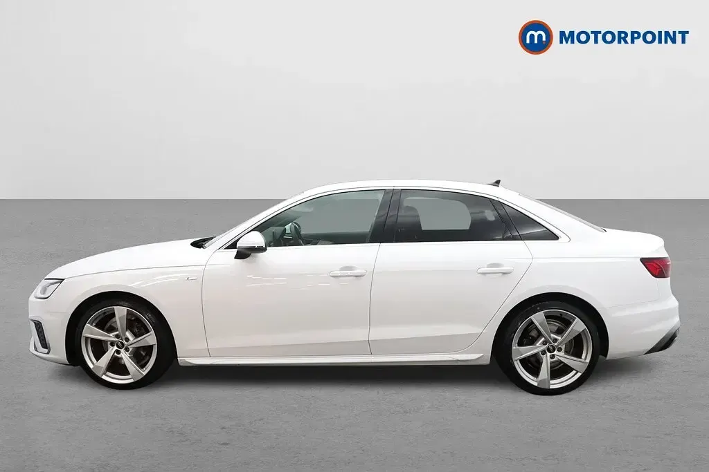 Used Audi A4 S-Line 150 HP (110 kW) 2021 White Sedan
