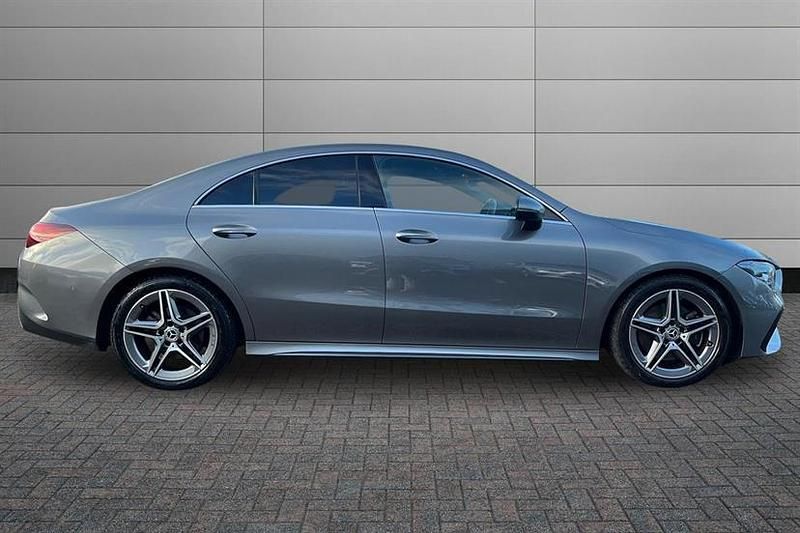 Used Mercedes CLA200 Executive 163 HP (119 kW) 2024 Mountain grey Sedan