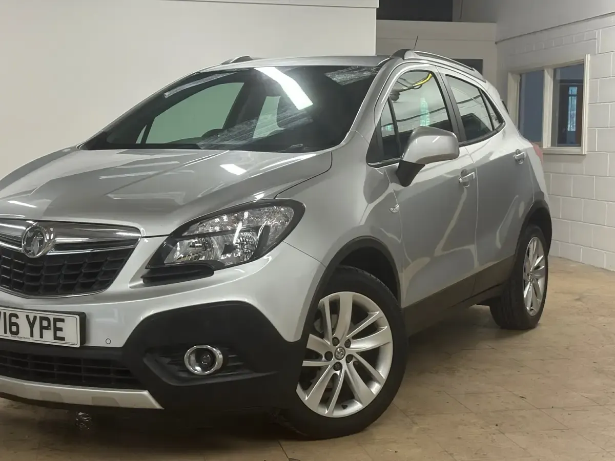 Used Vauxhall Mokka 115 HP (84 kW) 2016 Silver SUV