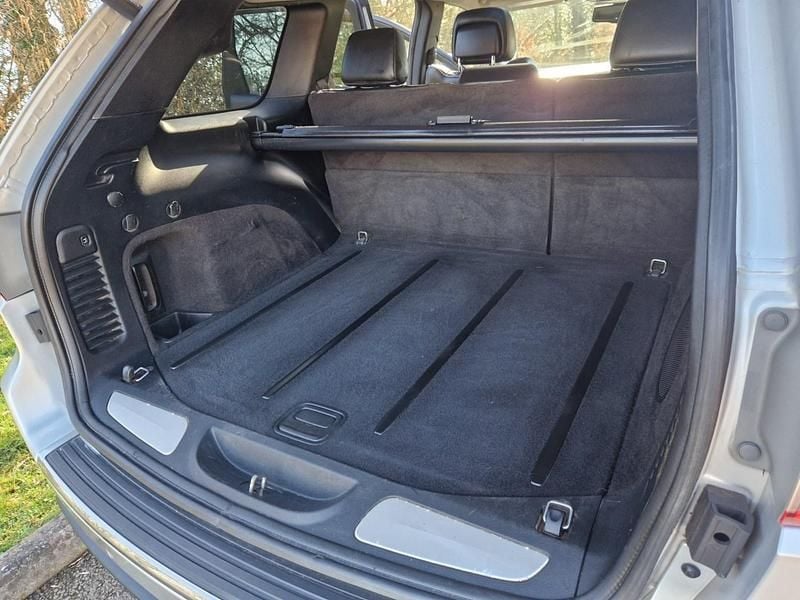 Used Jeep Grand Cherokee Overland 2012 Silver SUV