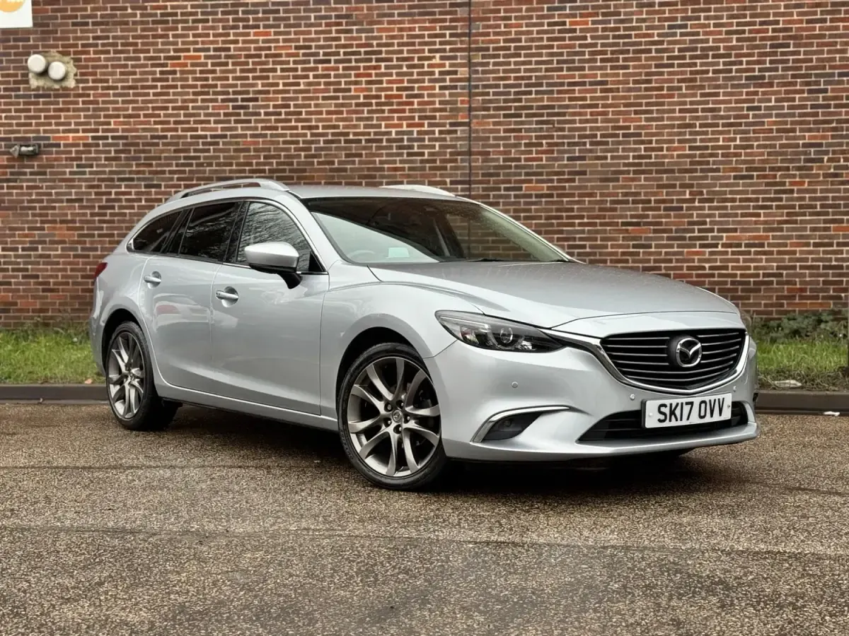 Usado Mazda 6 Inclusive 2017 Prateado Carrinha