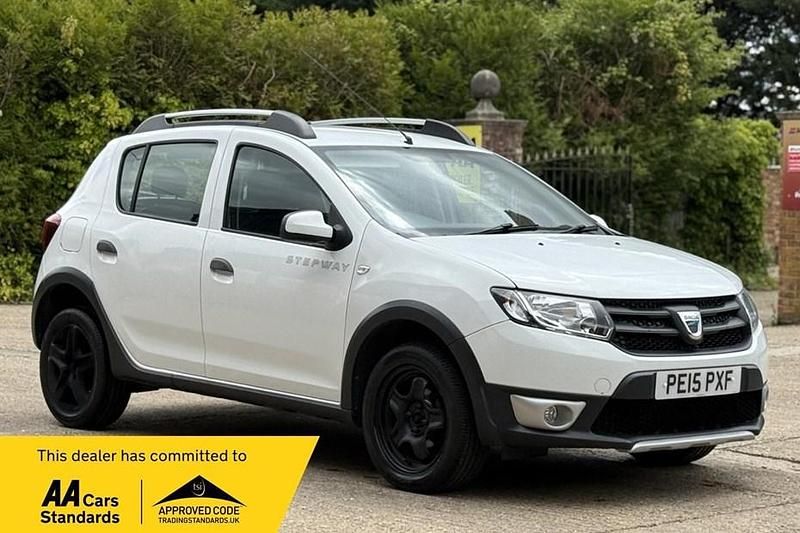 White Used 2015 Dacia Sandero Ambiance Hatchback | £2,990 (Fair price) - Image 1/1