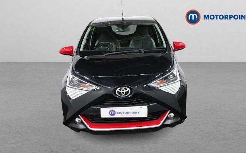 Used Toyota Aygo Trend 72 HP (52 kW) 2019 Black Hatchback