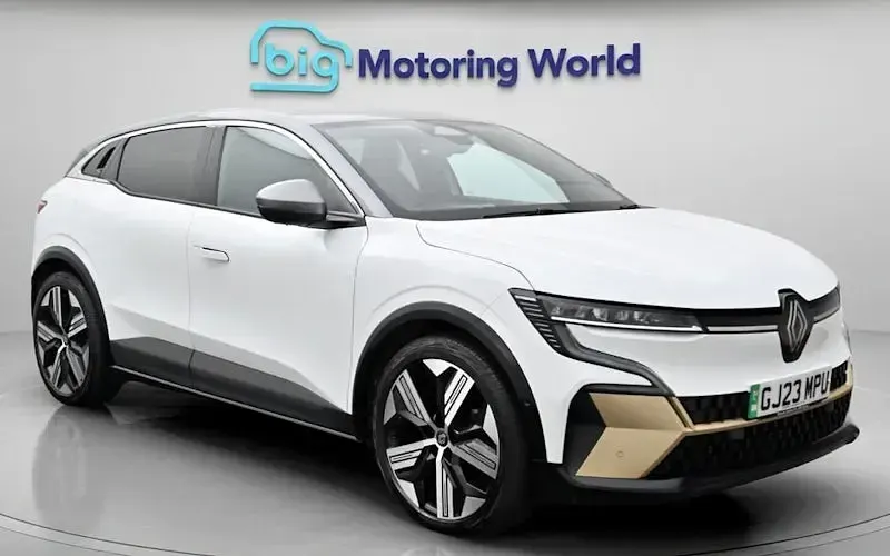 Used Renault Megane E-Tech Iconic 160 kW (218 HP) 2023 Hatchback