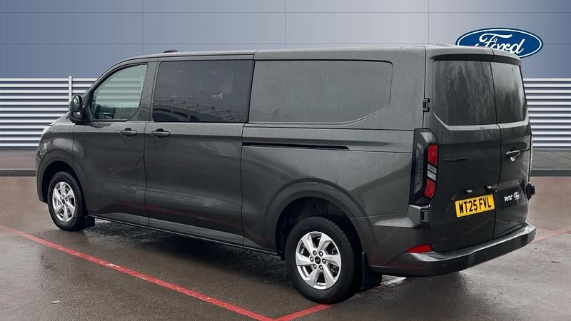 Used Ford Transit Custom Limited 136 HP (100 kW) 2025 Van