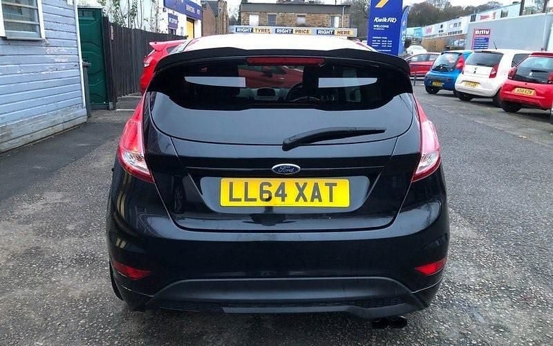 Used Ford Fiesta Zetec 140 HP (102 kW) 2016 Hatchback