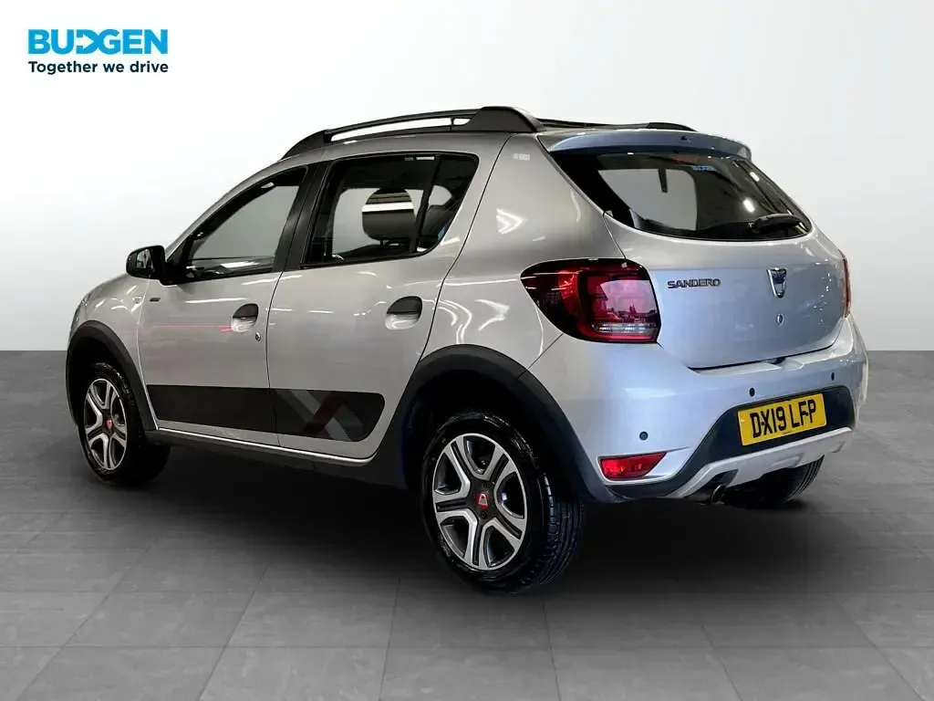 Used Dacia Sandero Stepway 90 HP (66 kW) 2019 Grey Hatchback