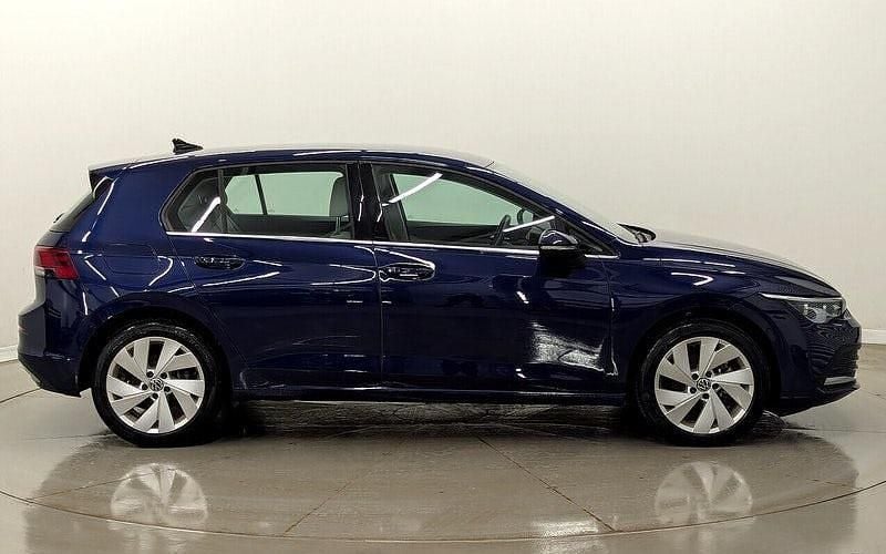Used VW Golf VIII Style 150 HP (110 kW) 2023 Hatchback