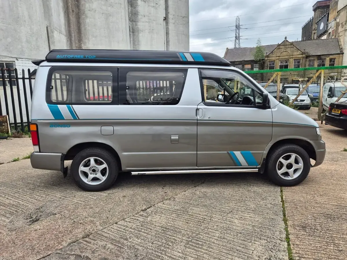 Used Mazda Bongo 2008 Green/grey MPV