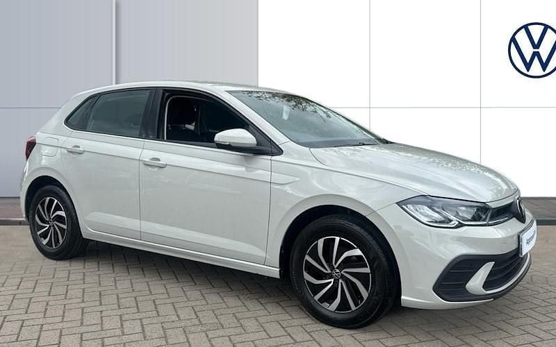 Used 2026 VW Polo Life Hatchback | £17,610 (Good price) - Image 1/4
