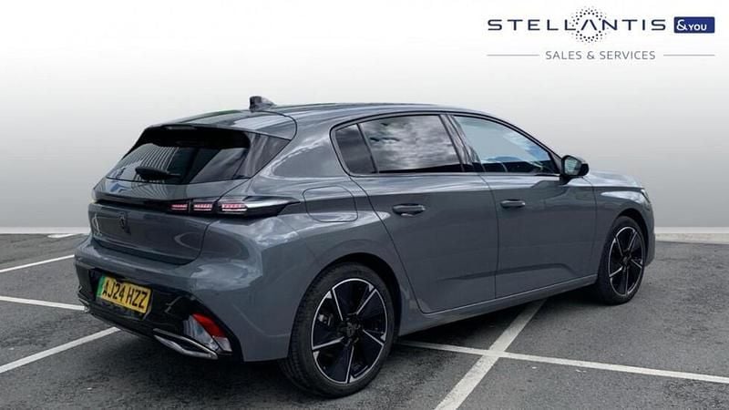Used Peugeot e-308 Allure 113 kW (154 HP) 2024 Grey Hatchback