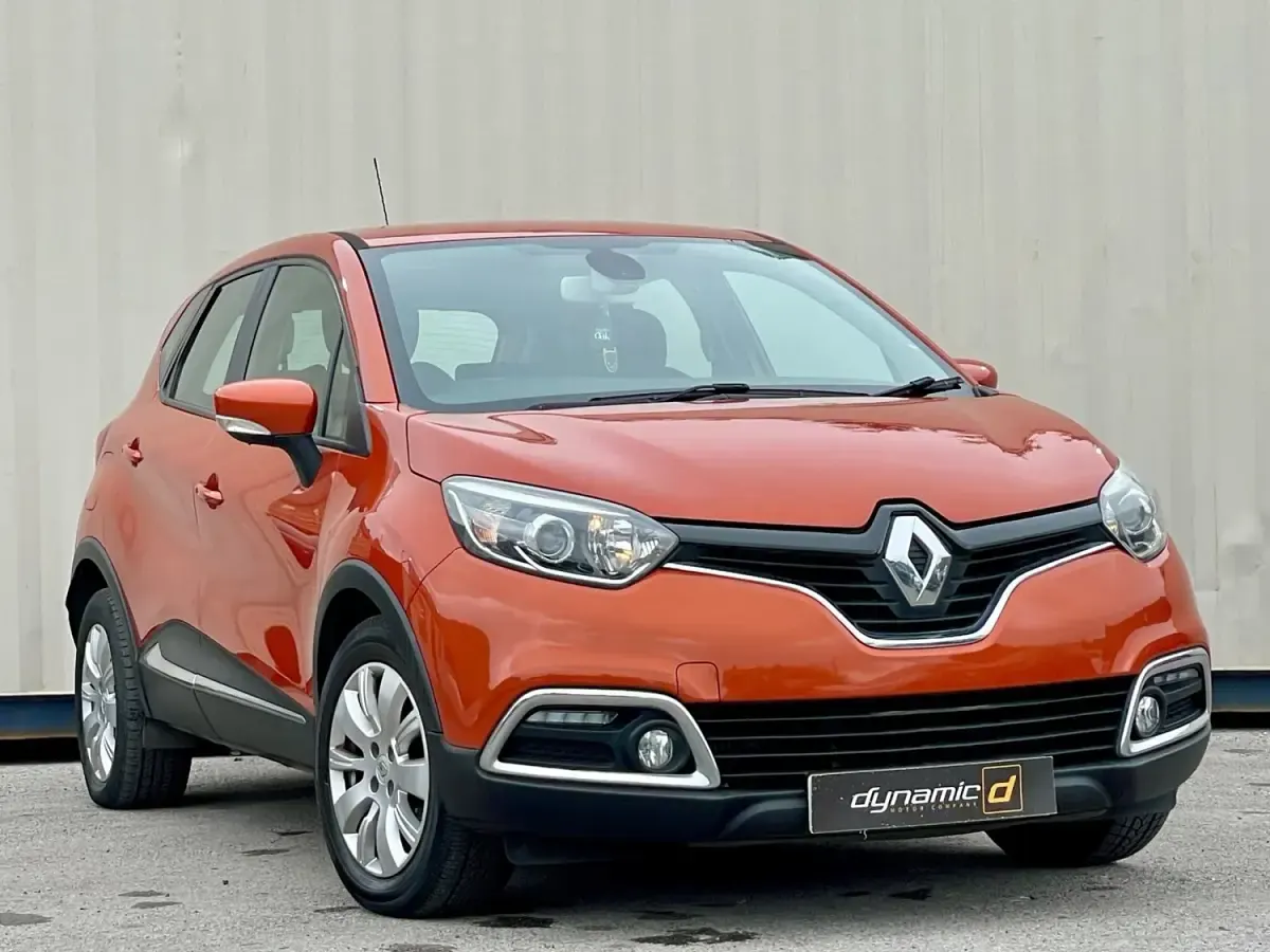 Second-hand Renault Captur Expression+ 90 CP (66 kW) 2013 Portocaliu SUV