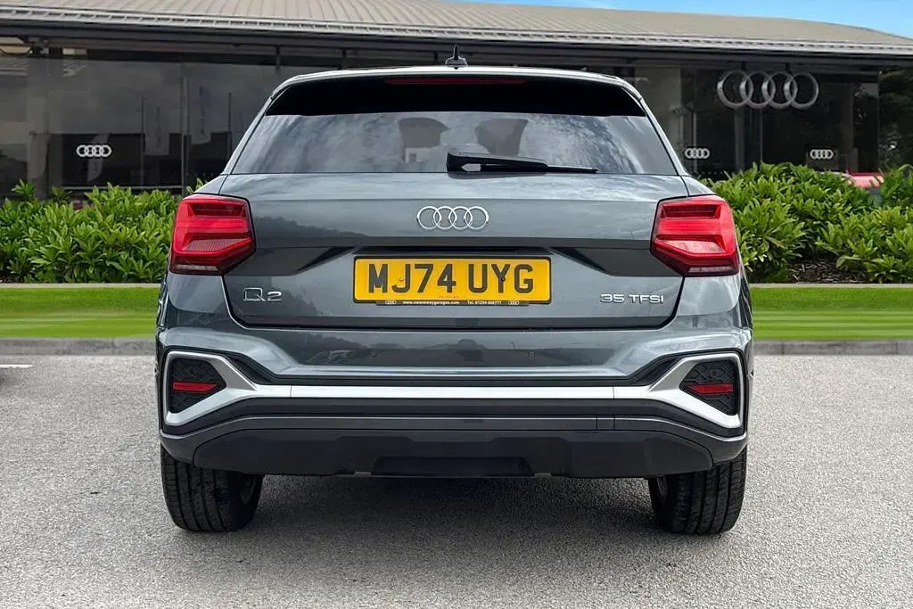 Used Audi Q2 S-Line 150 HP (110 kW) 2024 Grey SUV