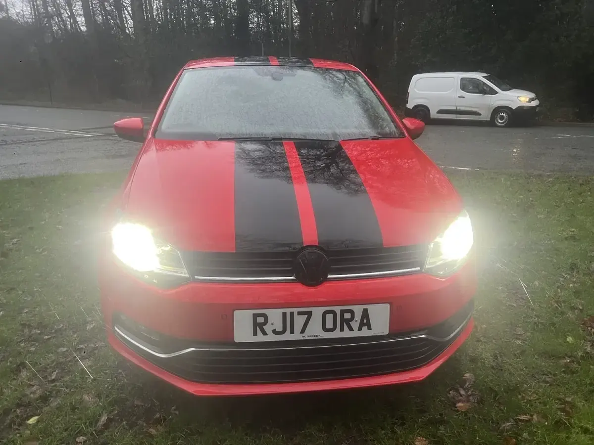 Used VW Polo SEL 2017 Red Hatchback