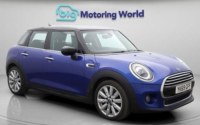 Used Mini Cooper Exclusive 136 HP (100 kW) 2020 Blue Hatchback