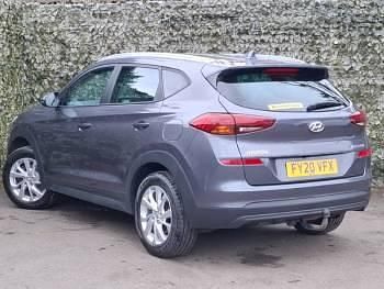 Used Hyundai Tucson SE 132 HP (97 kW) 2020 Grey SUV