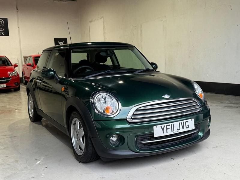 Green Used 2011 Mini Cooper Hatch Hatchback | £3,995 (Good price) - Image 1/4