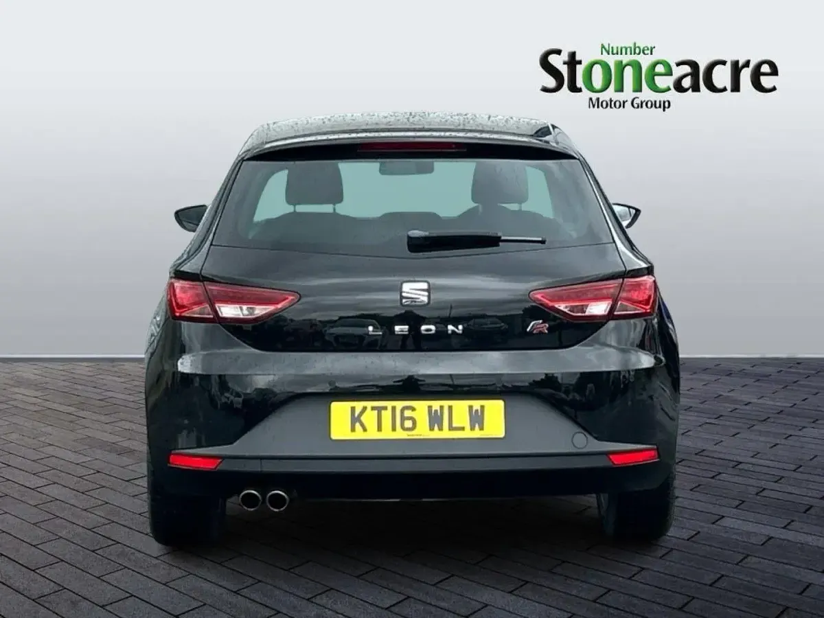 Used Seat Leon FR 150 HP (110 kW) 2016 Black Hatchback